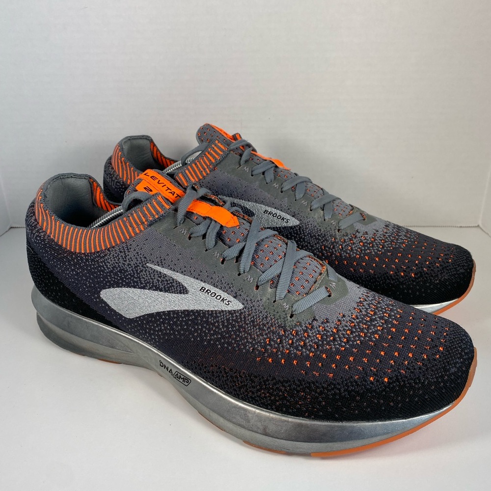 Brooks Levitate 2